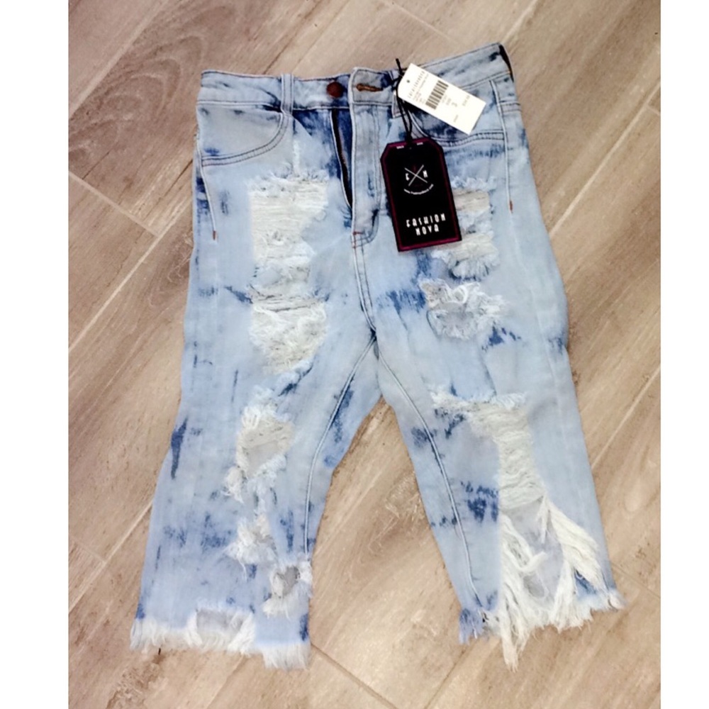 Distressed pants